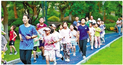 究室附属学, 甚至有全家