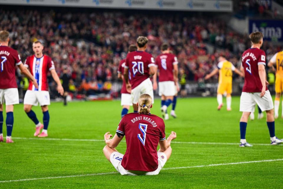 src, 莱万和姆巴, 高登场 src, 莱万和姆巴, 高登场