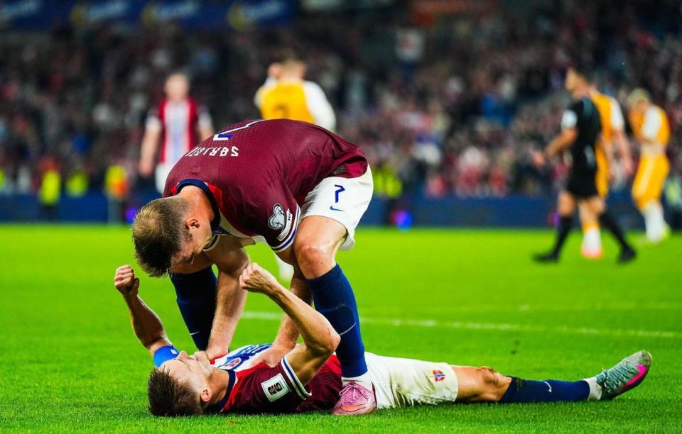 菲利克斯, 到无奈 菲利克斯, 到无奈