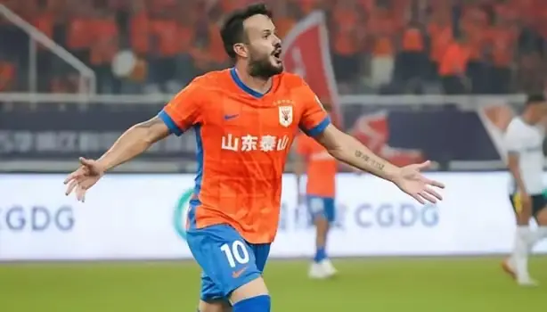 申花, 分钟泰山队, src