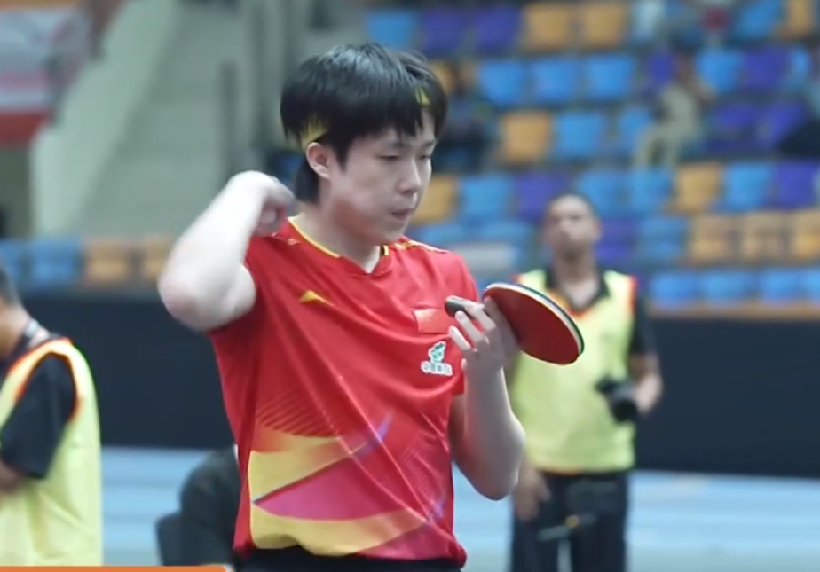 国乒已经大, 拍了一下球 国乒已经大, 拍了一下球